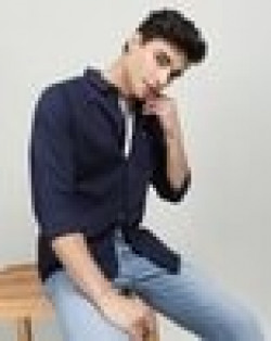 Spread Collar Shirt with Patch Pocket