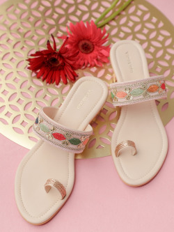Vishudh Women Pink Woven Design Block Heels