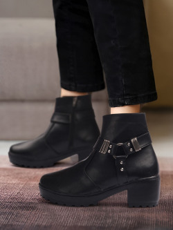 Longwalk Women Cross Strap Casual Regular Boots