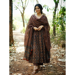 Ethnic Motifs Embroidered Thread Work Anarkali Kurta with Trousers & D
